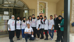 بالصور: يوم الاعمال الخيرية في مدرسة الهدى الرملة 